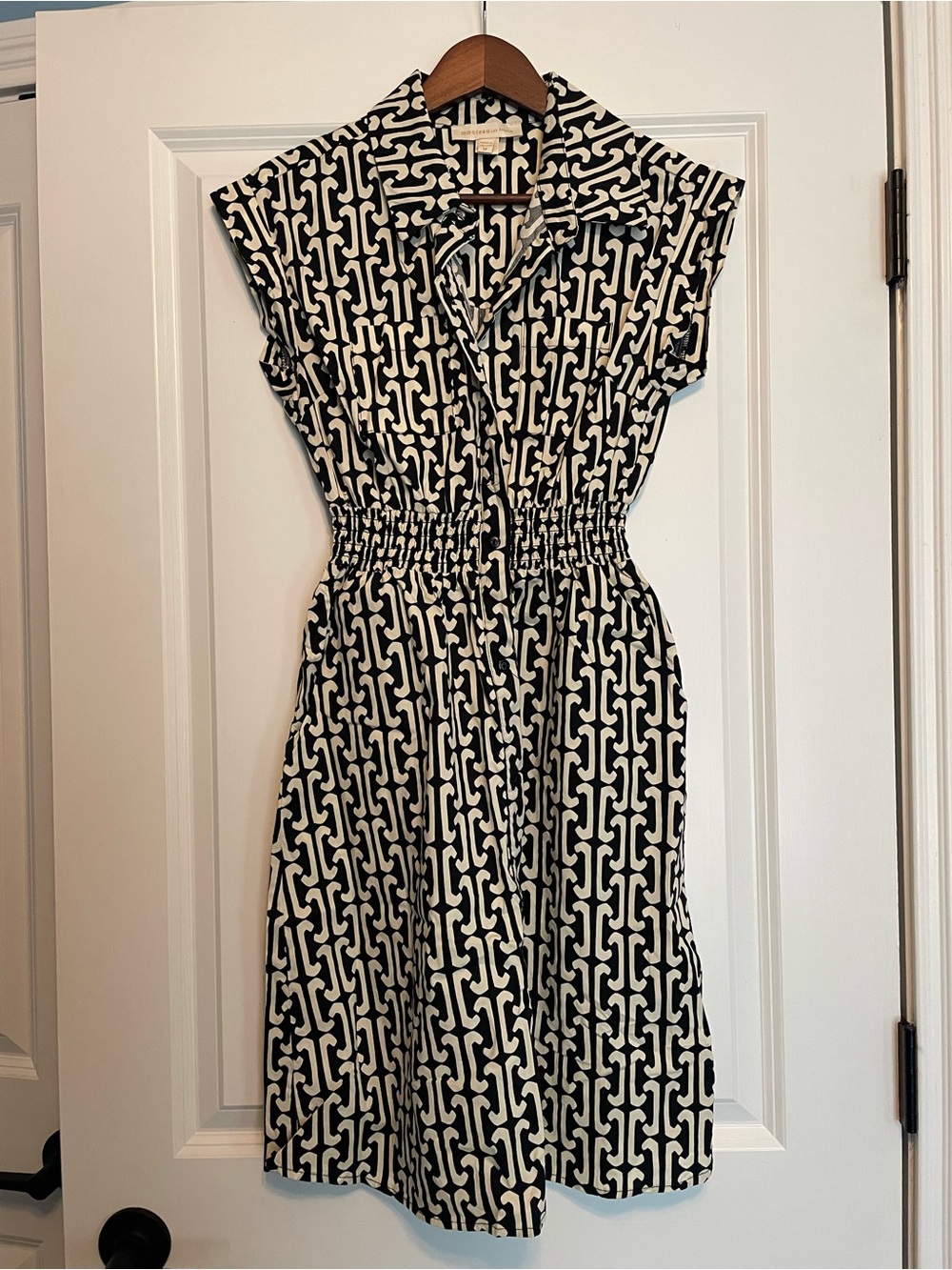 Monteau Black and White Geometric Midi Dress